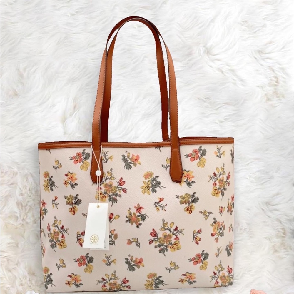 Large Tory Burch Tote - Picture 1 of 1